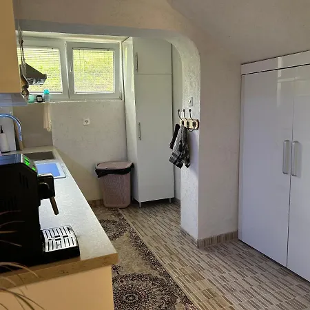 Naida Studio